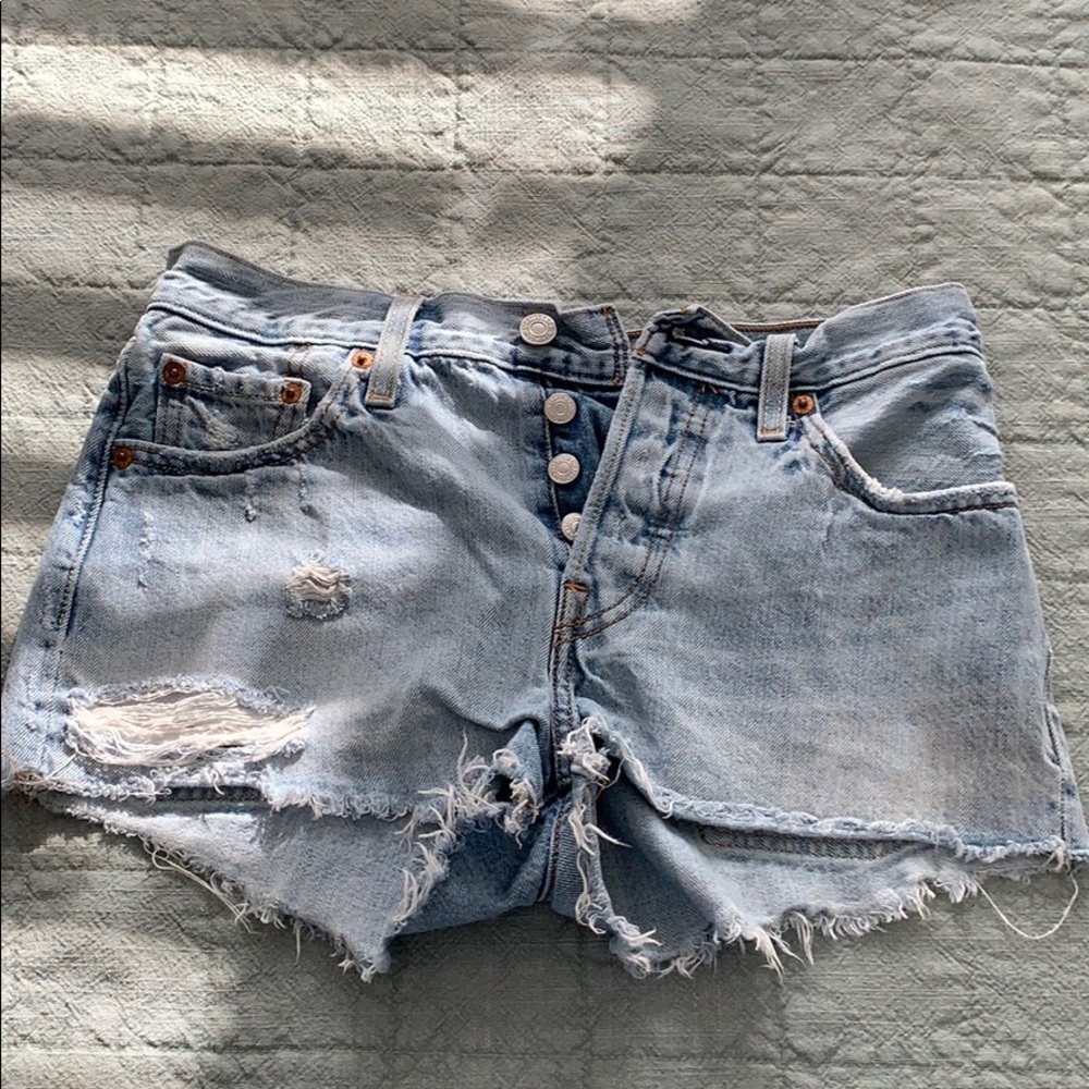 Levi’s Mid Rise 501 Jean Cutoff Shorts